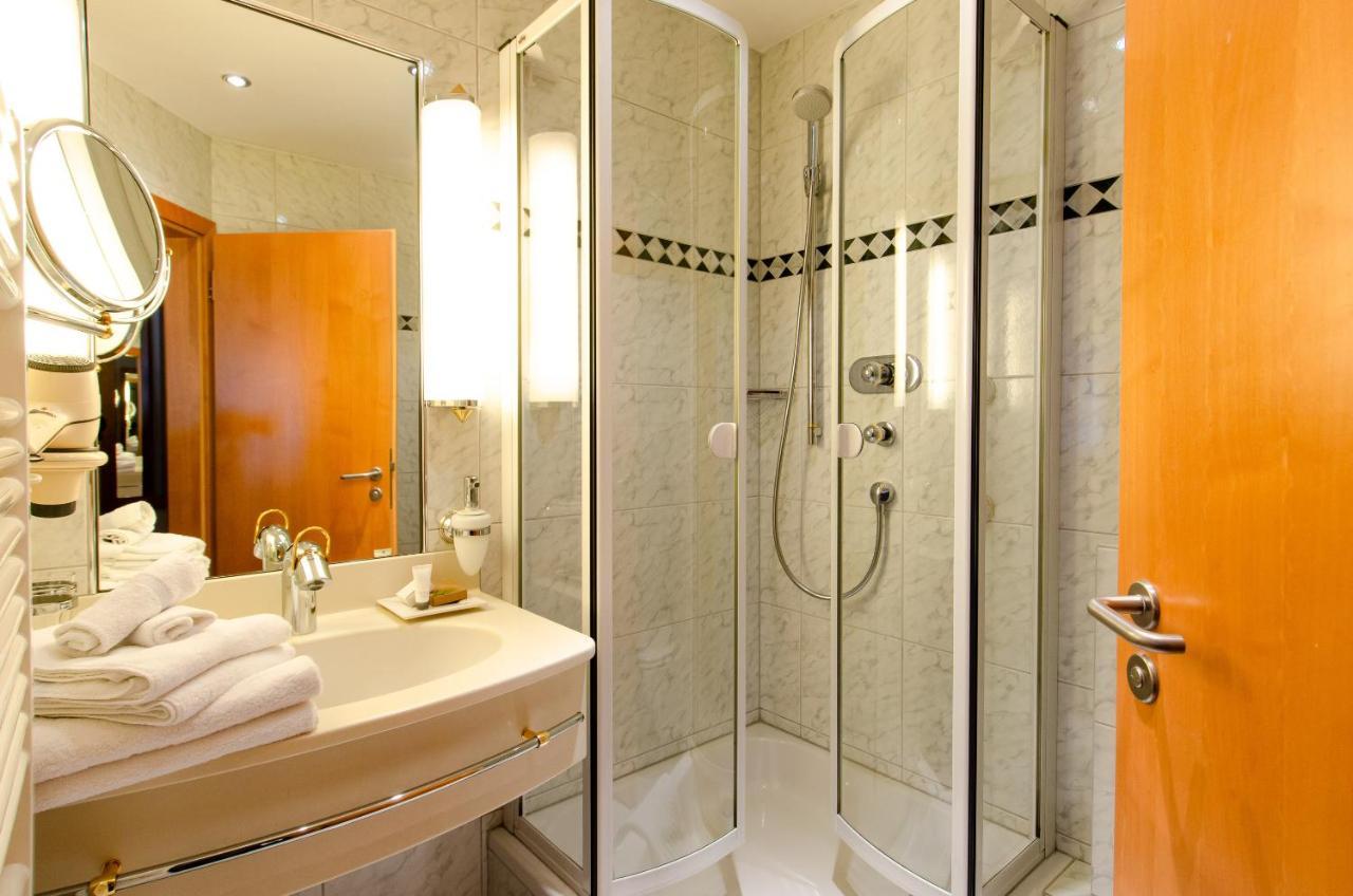 Hotel Gasthof Hecht Wolfach Esterno foto